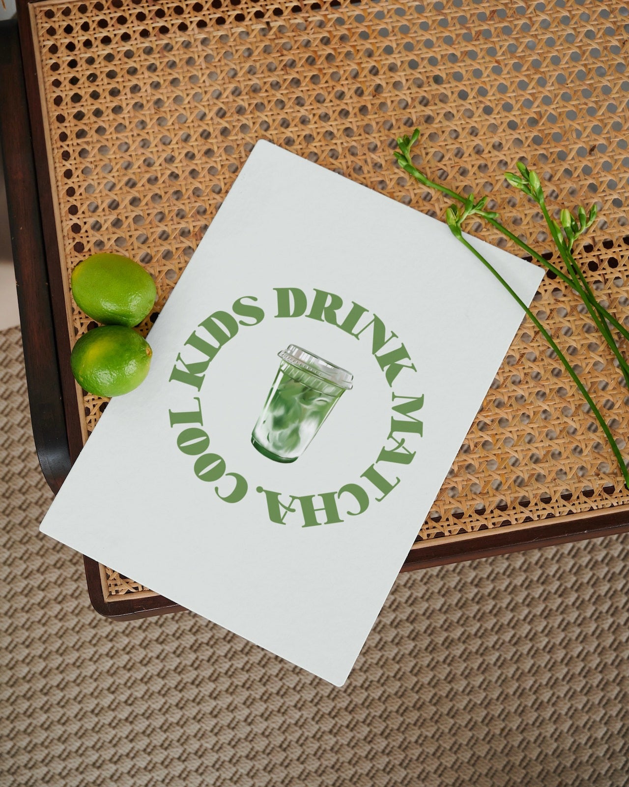 Postkarte - Cool kids drink Matcha